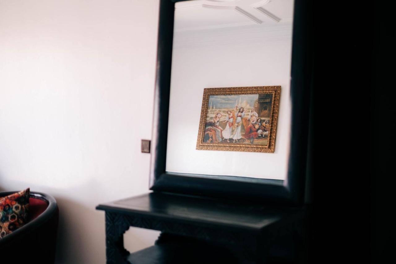 Apart Larbi Appartement